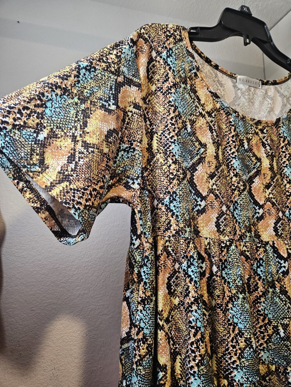 Blue and Mustard Snakeskin Print Short Sleeve Dress